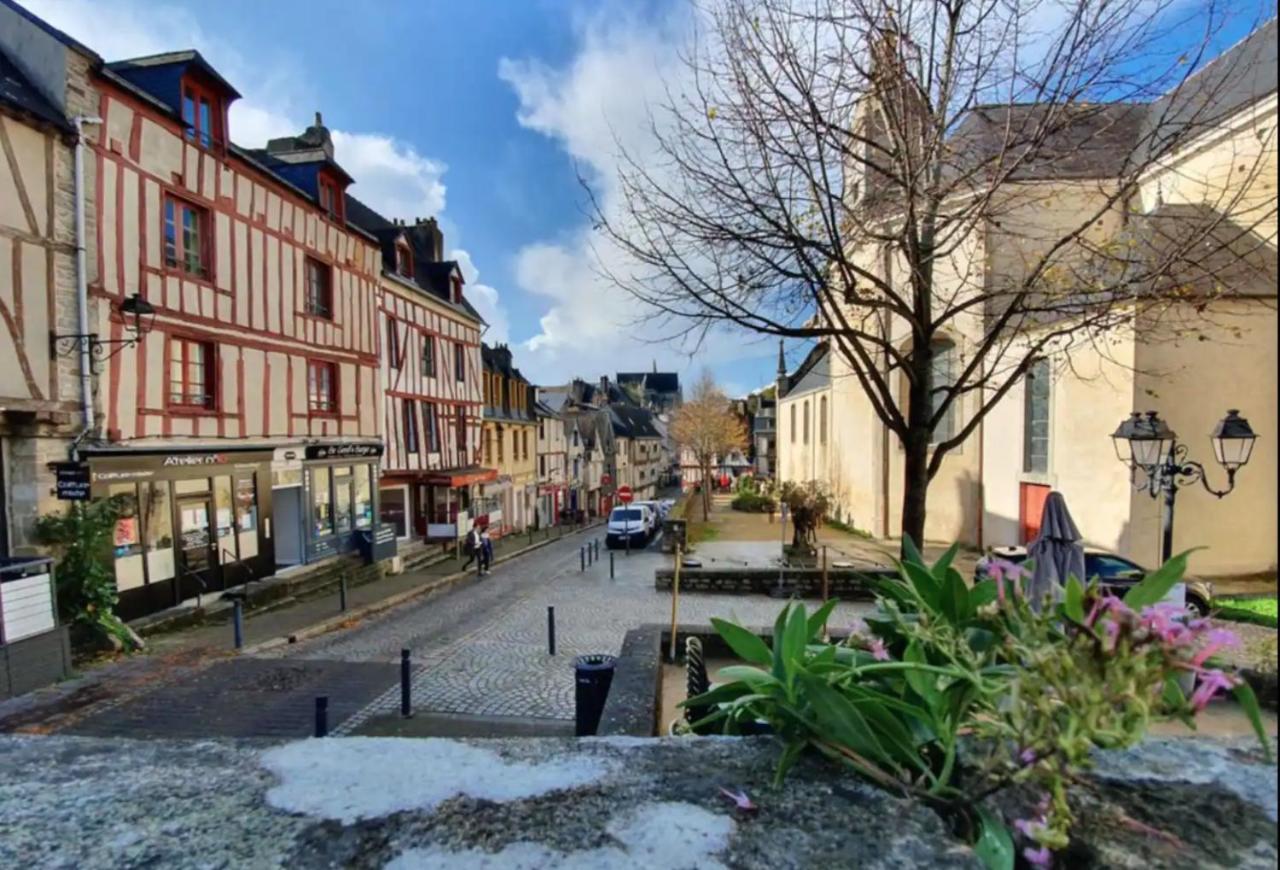 Le Crystal, Spacieux T2 En Plein Centre Historique Vannes Eksteriør bilde